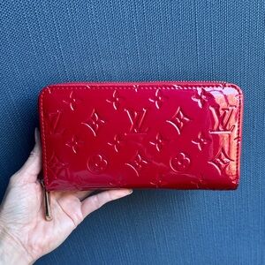 Louis Vuitton Zippy Patent Red Wallet